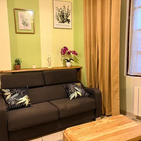 Appartement Avec Parking Prive Le Gambetta Sarlat-la-Canéda